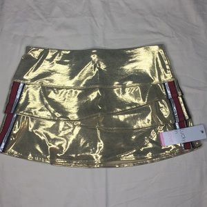 NWT Olympian Scallop Skirt